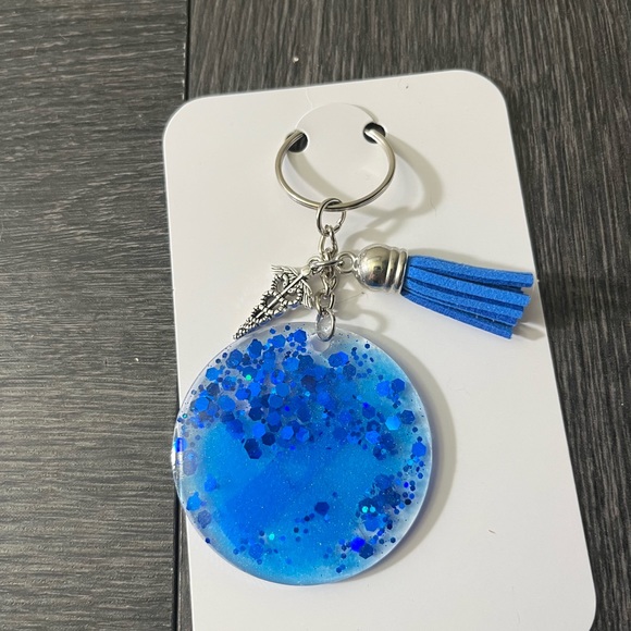 Hand crafted blue diabetic ribbon keychain - Picture 3 of 3